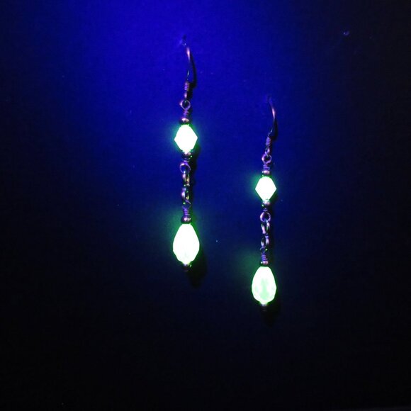 Uranium and 14k gf earrings - Picture 10 of 10
